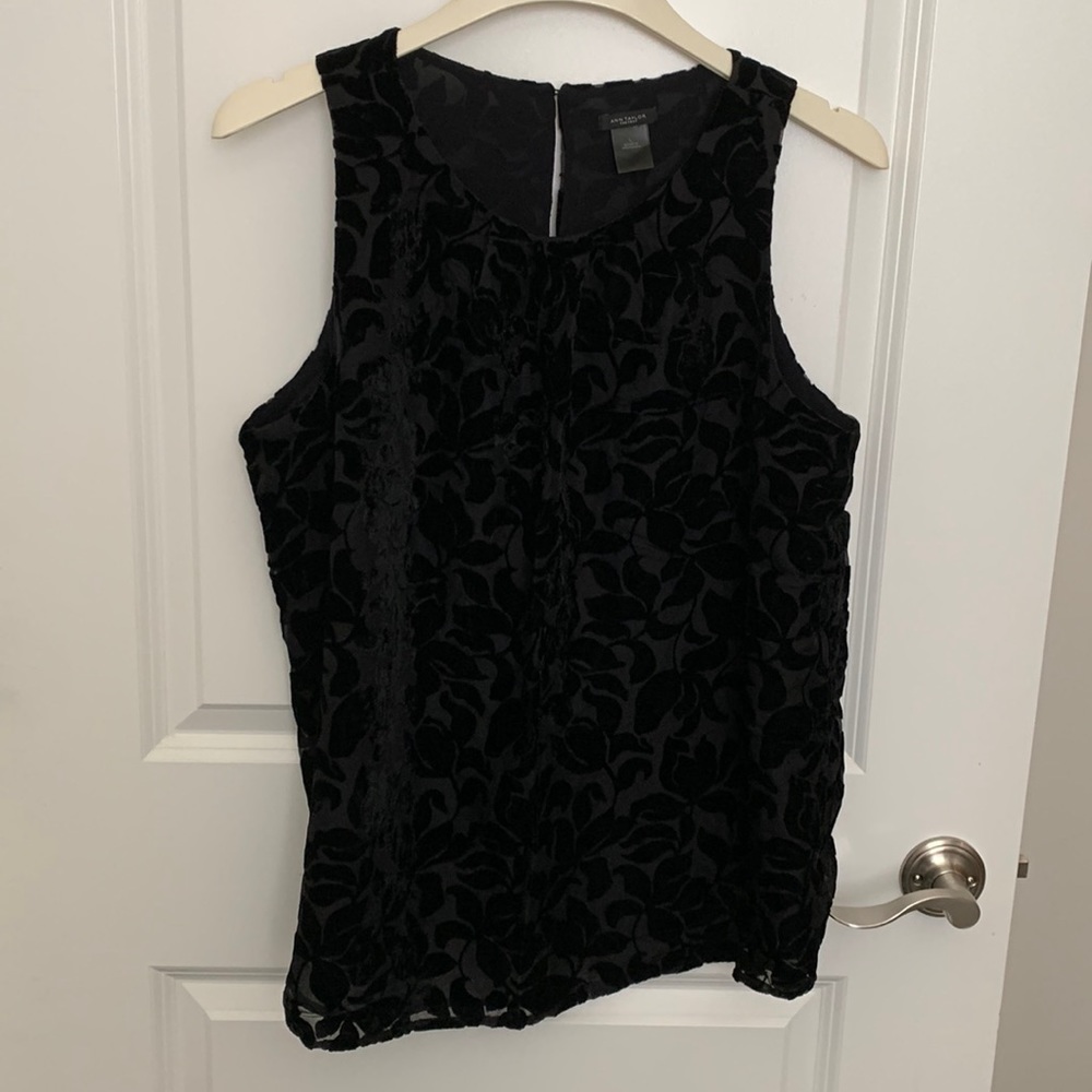 Women’s dressy tank top